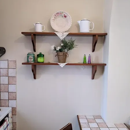 Konukevi Helena's 3*